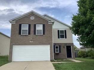 558 Greenway St, Greenwood, IN 46143