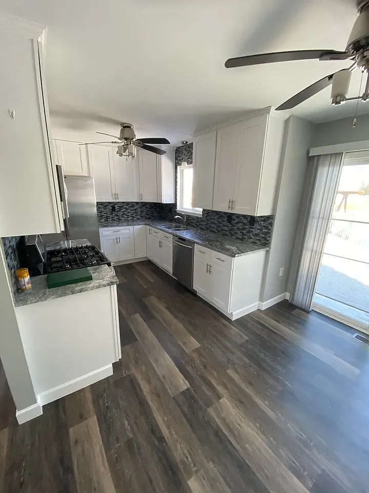 4 bed, 3.5 bath, 2250 sqft, $3,350 — Photo 4