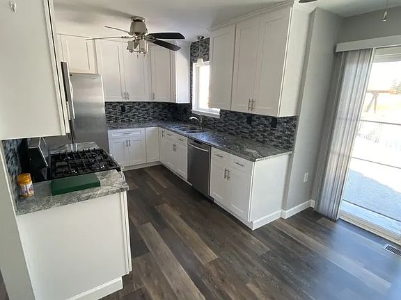 4th image of 21264 W Cascade Ct