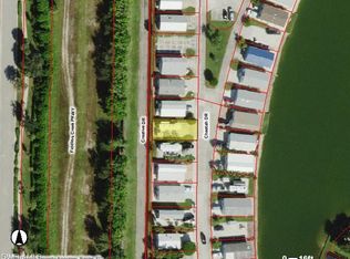 117 Cheetah Dr #117, Naples, FL 34114