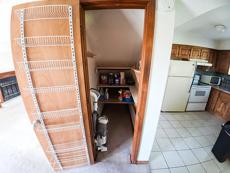 3619 Lakecrest Ct — Photo 16