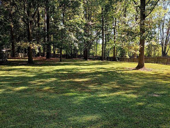 4th image of 2104 Colorwood Ct
