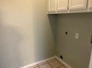 606 N Sewell Dr #A, Decatur, TX 76234