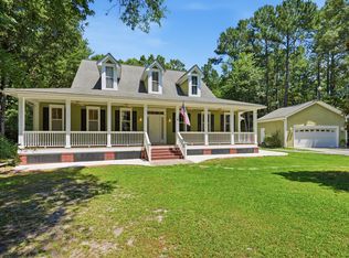 1404 Leisure Dr, Summerville, SC 29486