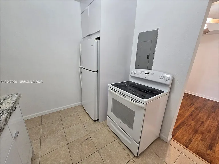 14901 NW 9th Ct — Photo 14