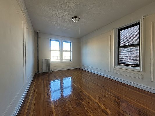 2nd image of 2079 Wallace Ave #720