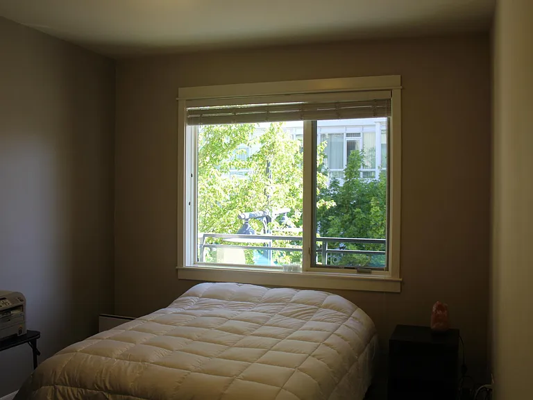 400 Washington Ave #111 — Photo 11