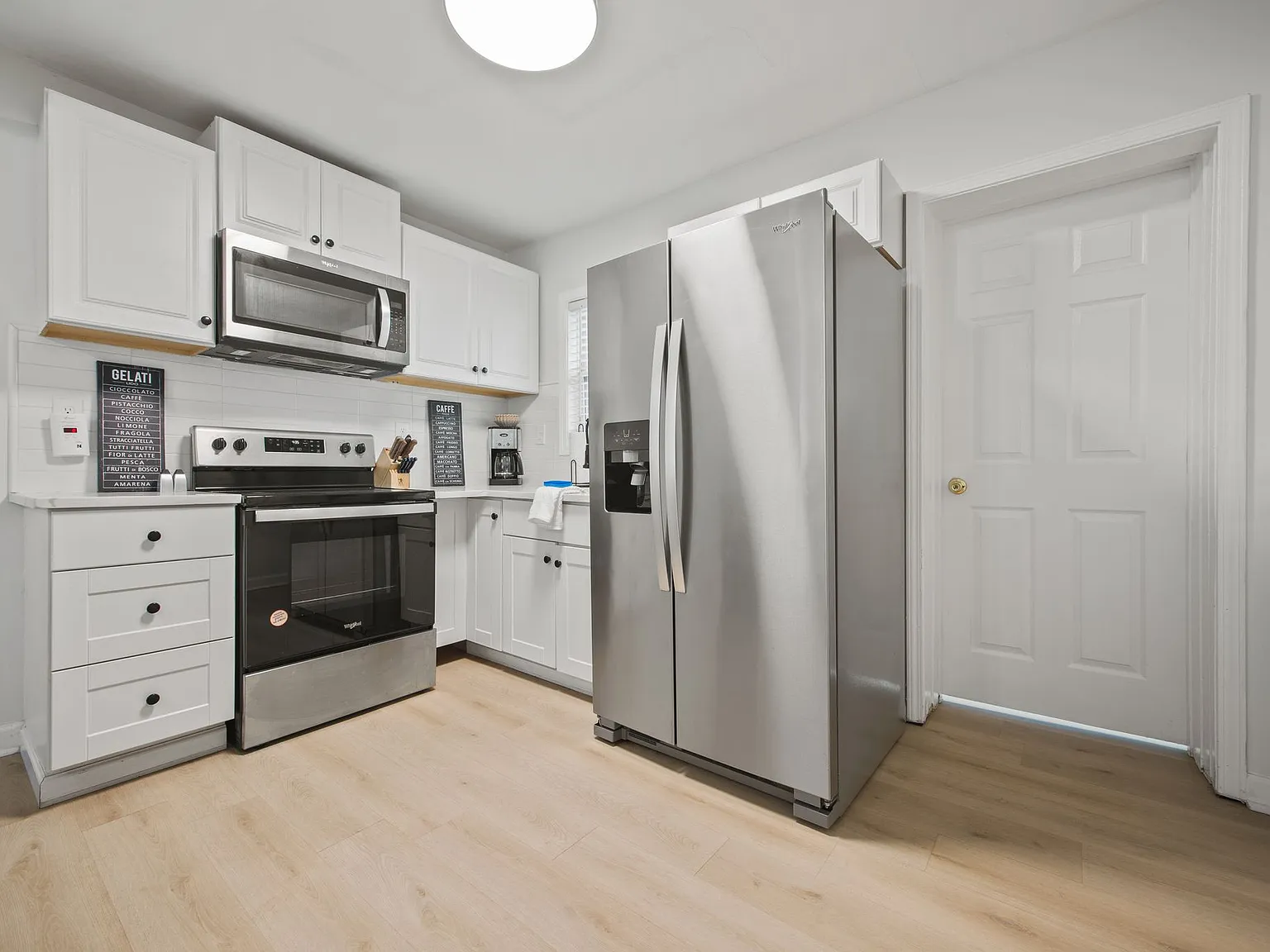 1346 Lorenzo Dr SW — Photo 3