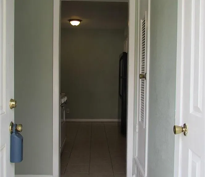 2208 Mission Hill Dr #102 — Photo 4