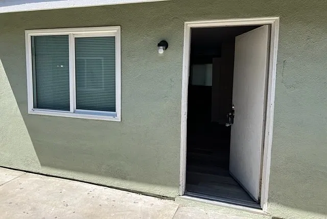 2 bed, $1,345 — Photo 1