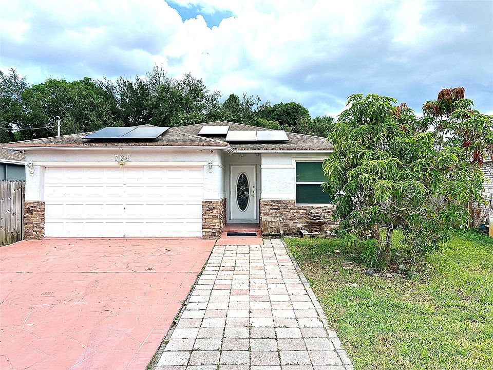 1st image of 704 NW 9th Avenue
