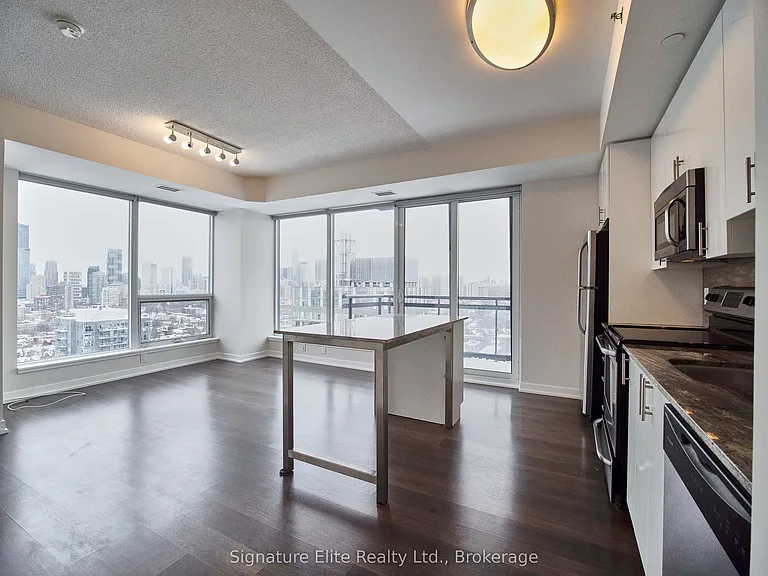 225 Sackville St #2409 — Photo 2