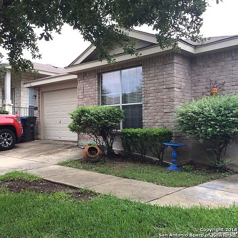 1st image of 3923 Nuttall Oak Dr