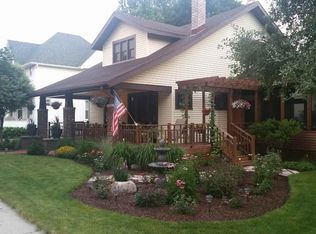 303 W 2nd St, Waunakee, WI 53597