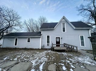 302 E Washington St, Waynetown, IN