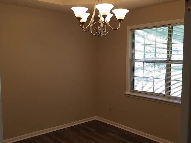 5116 Northridge Rd S — Photo 7