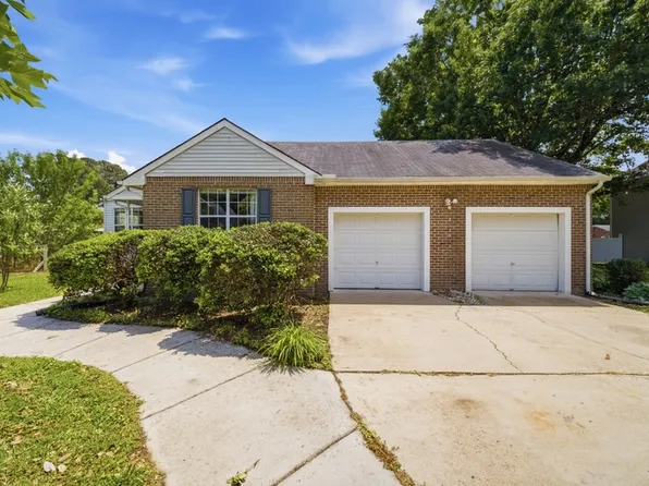 4553 Shoshone Ct, Norfolk, VA 23513