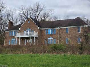 23 Stark Rd, Columbia, NJ 07832