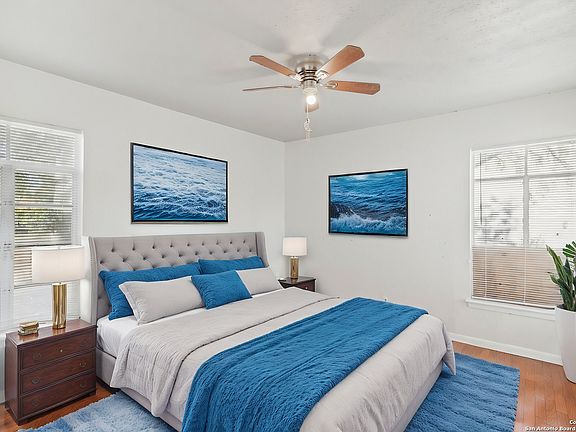 4th image of 414 KAREN LN
