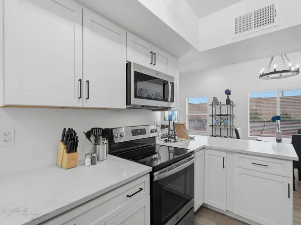 4304 W Pyracantha Dr, Tucson, AZ 85741