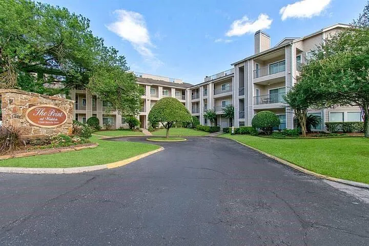 12800 Melville Dr #A307 — Photo 14