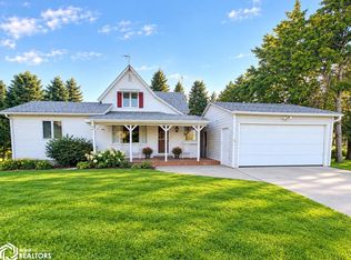 2950 190th St, Williams, IA 50271