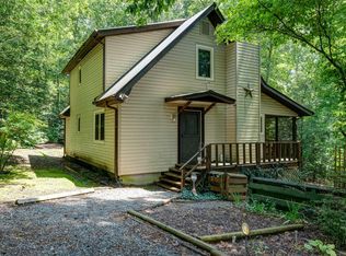 21 Woodthrush Ln, Murphy, NC 28906