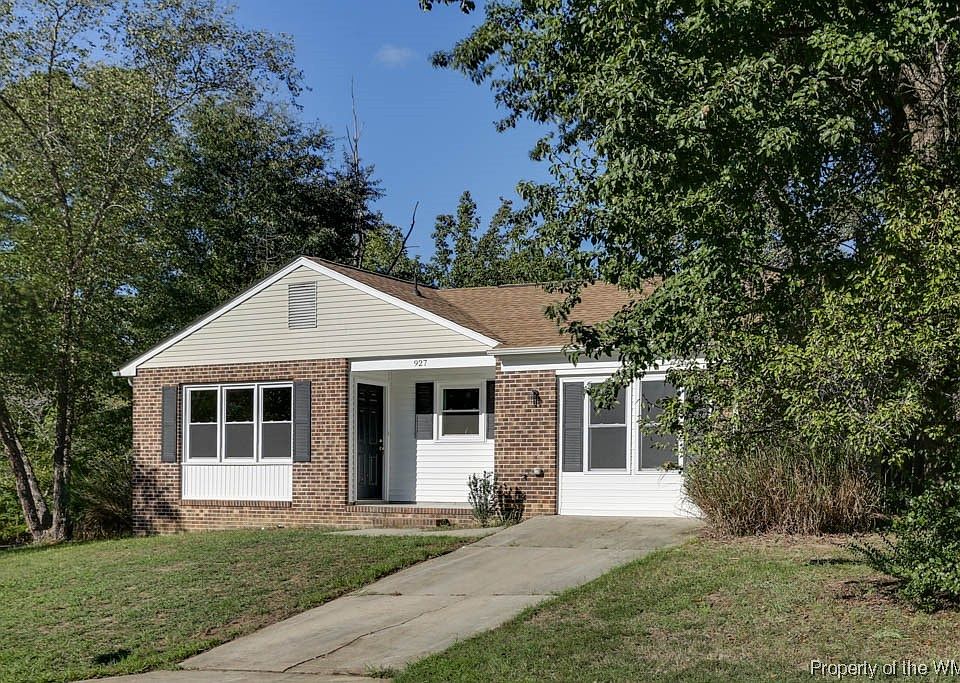 1st image of 927 Red Oak Cir