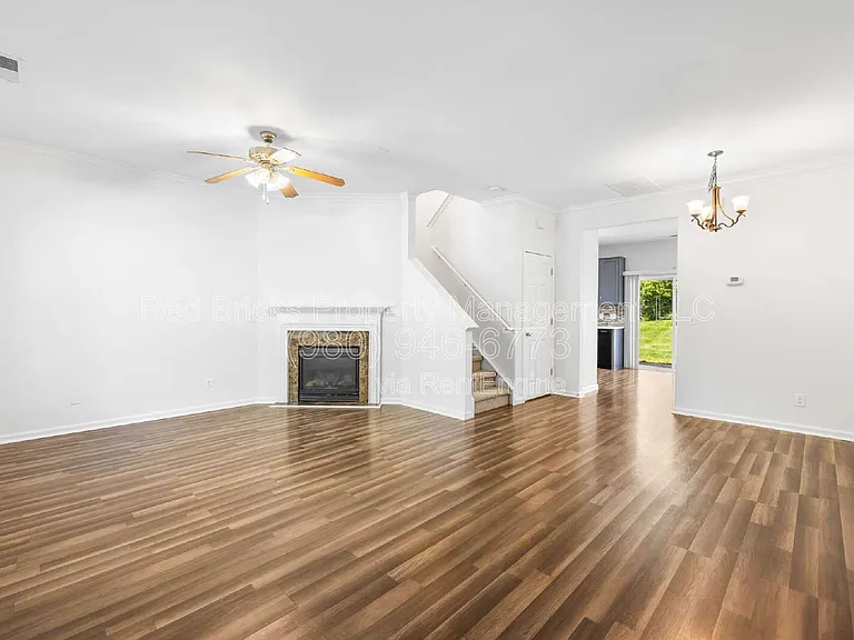 3053 Summerfield Ridge Ln — Photo 6