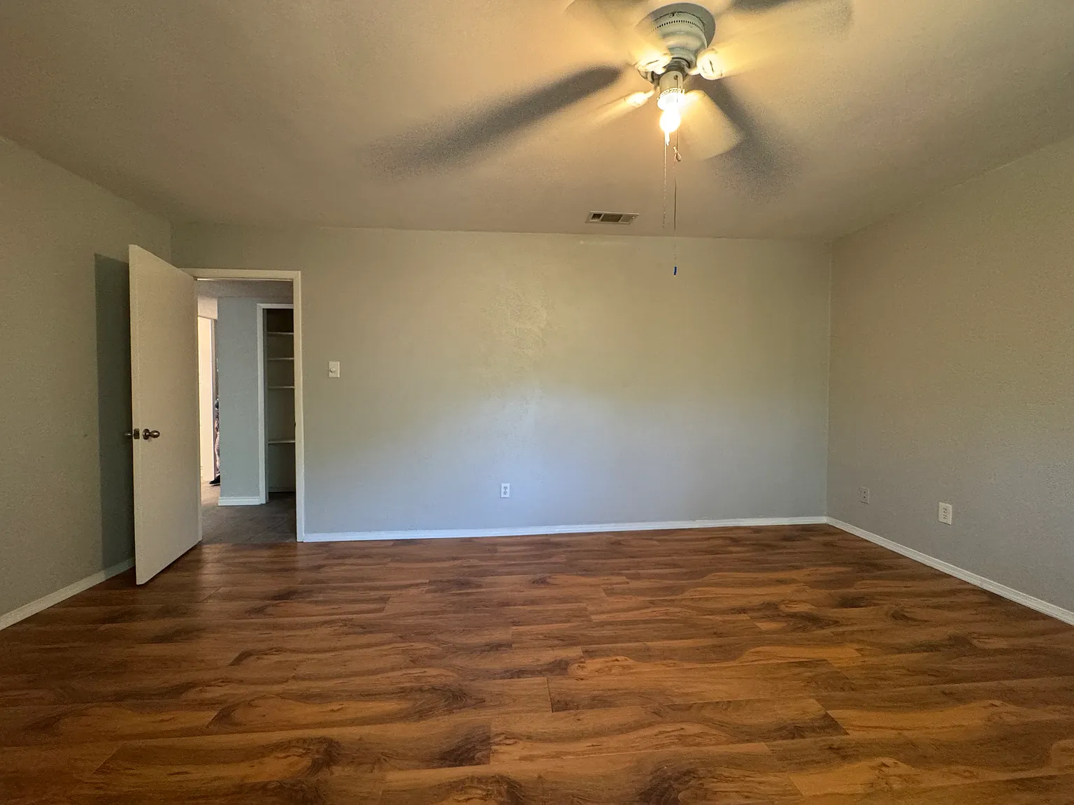 3 bed, 1562 sqft, $750 — Photo 2