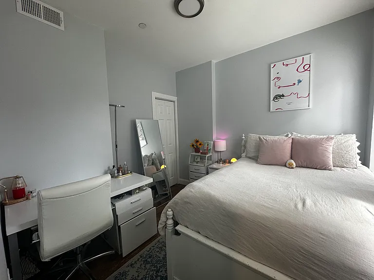 109 Endicott St #2 — Photo 10