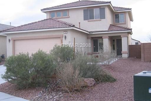 2363 sq ft, 4 bdrms + Den