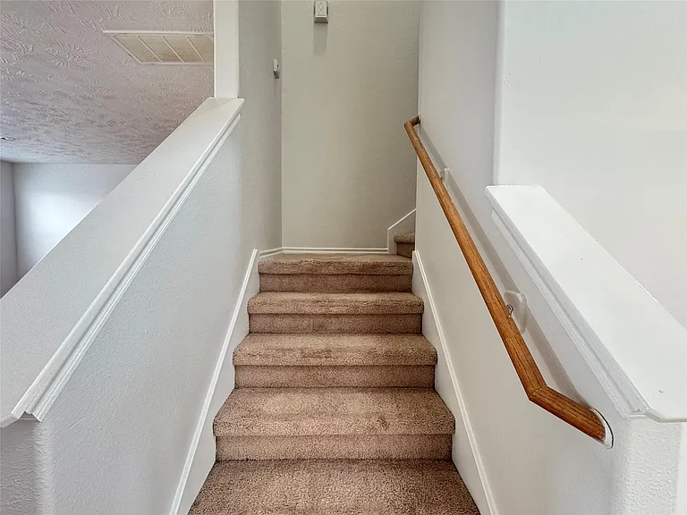 11531 Jacinth Ct — Photo 17