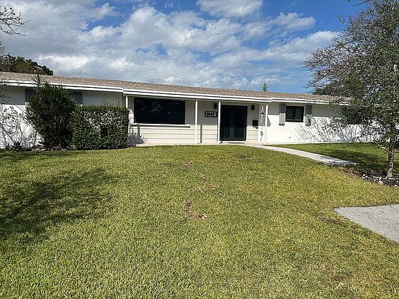 3rd image of 8645 SW 184th Ter