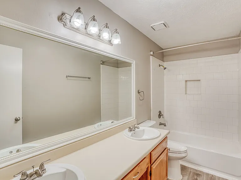 4255 Gypsy Pops Dr — Photo 15