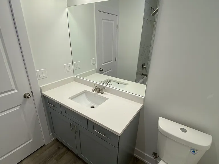 4418 N Austin Ave #102 — Photo 19