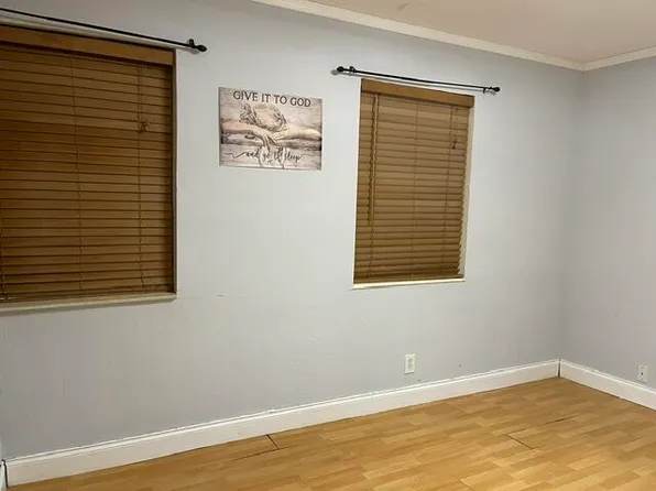 1449 NE 30th Ct, Pompano Beach, FL 33064