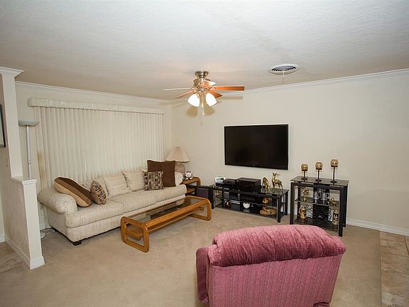 4th image of 6220 Pansy Dr