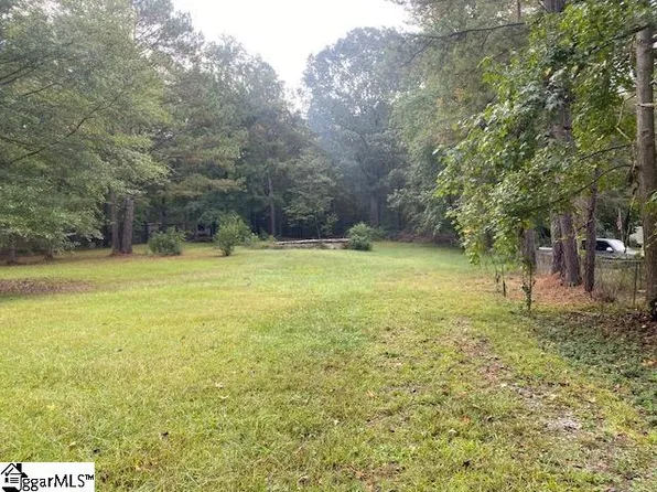 3236 Burnt Mill Creek Rd, Laurens, SC 29360