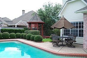 2nd image of 3145 Canterbury Ln