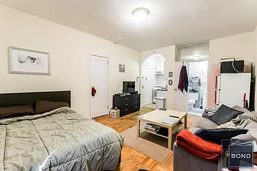 Rented by Bond New York