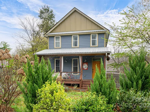 32 Burk St, Asheville, NC 28806