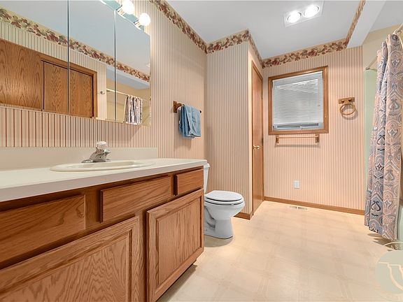 5th image of 898 Upper Continental Dr #6D