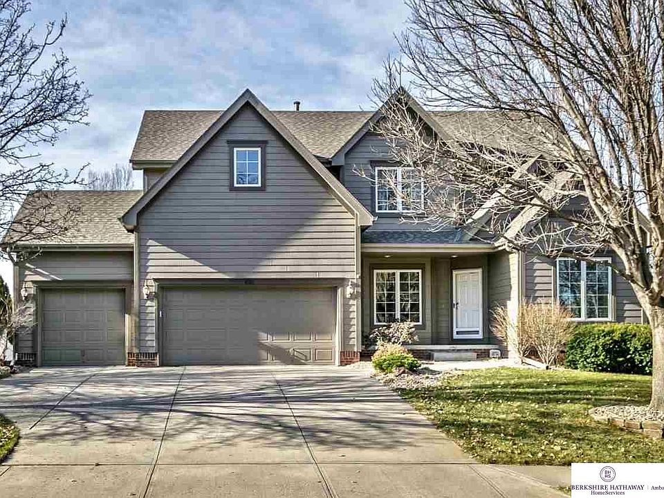 1st image of 4912 N 139th Ave