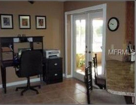 5th image of 820 Carlton Ct