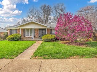 9775 Birch Manor Ct, Saint Louis, MO