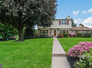 1685 Kenmare Dr, Dresher, PA 19025
