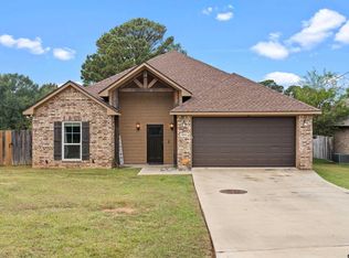 3811 Killingsworth Cir, Longview, TX 75604