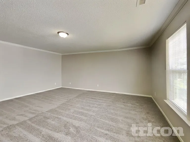8432 Centenary Dr — Photo 12