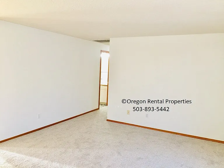 8108 SE Knight St #1 — Photo 15